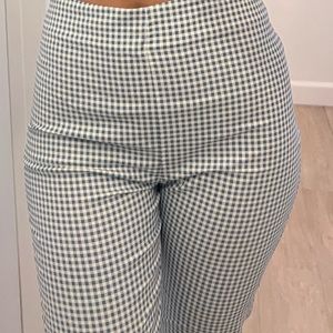 Lulu’s high waisted retro light blue gingham trouser pants
